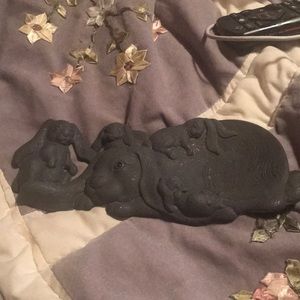 Arthur Court 1994 Momma Bunny & Babies Dish